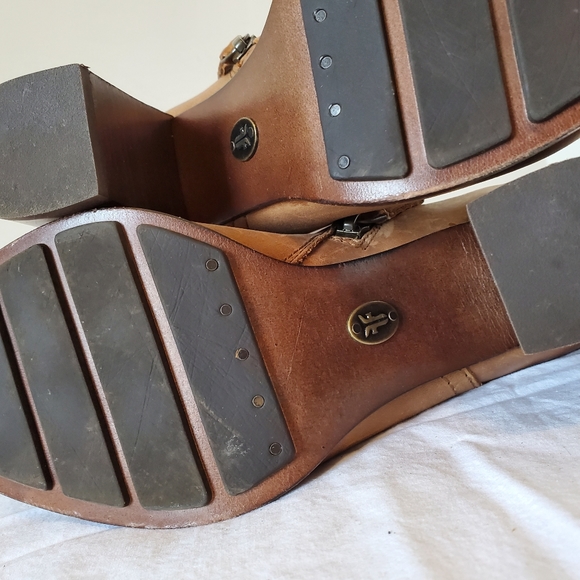 FRYE Short Boots Size 8 - Picture 10 of 13